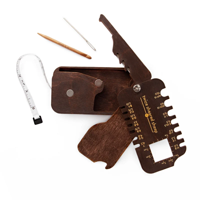 🧶 Stitch Scout 9-in-1 Multi-Tool for Knitters & Crocheters