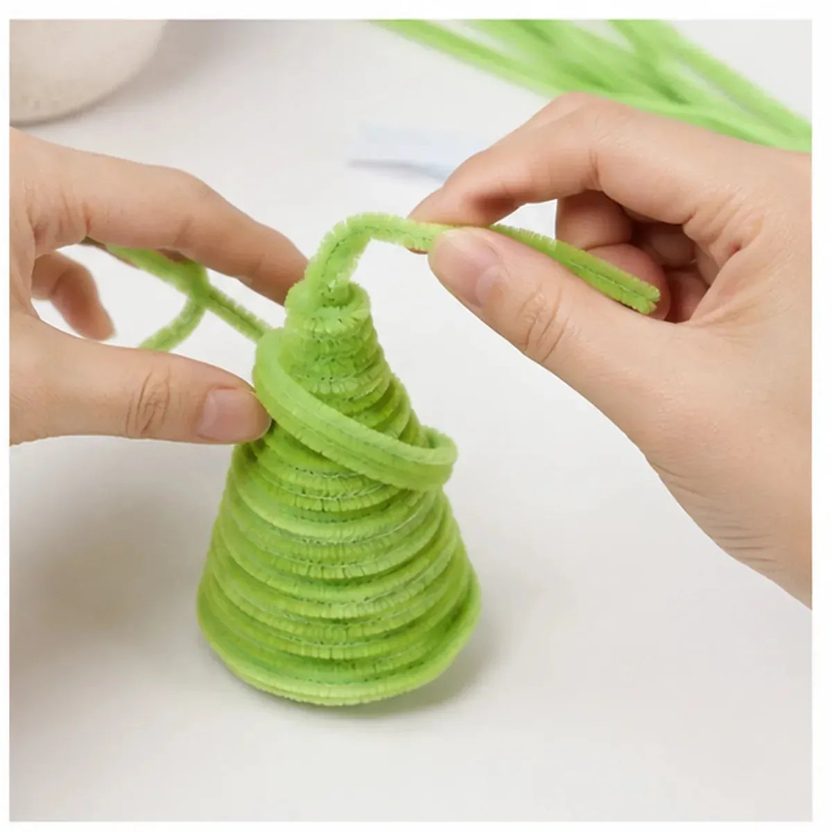⏰ 50% Off Sale 🎄✨DIY Pipe-Cleaner Christmas Tree House Kit with Lights