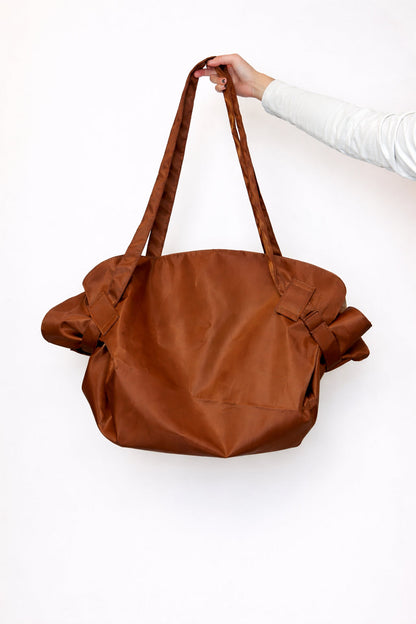 SUMMER HOT Transforming Tote — From Bag to Flat Mat，Suitable for travel, camping, and everyday outings