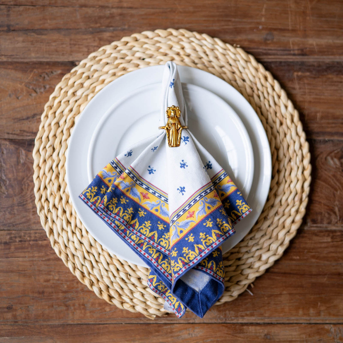 ✨ Sacred Heart & Mother Mary Brass Napkin Rings – Faith-Inspired Table Decor