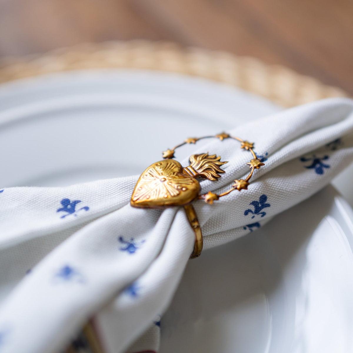 ✨ Sacred Heart & Mother Mary Brass Napkin Rings – Faith-Inspired Table Decor