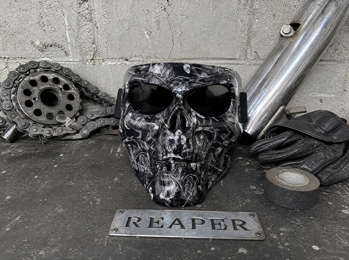 🏍️ 🏴‍☠️Skull Motorcycle Mask – Polarized Riding Goggles with Adjustable Strap