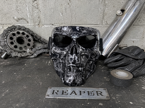 🏍️ 🏴‍☠️Skull Motorcycle Mask – Polarized Riding Goggles with Adjustable Strap